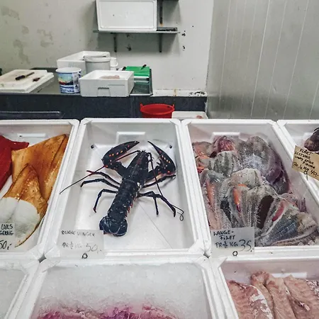 Дом отдыха Awesome In With Wifi