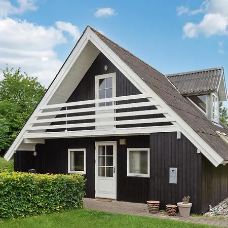 Awesome In With Wifi Holiday home