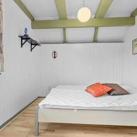 Дом отдыха Awesome In With Wifi *